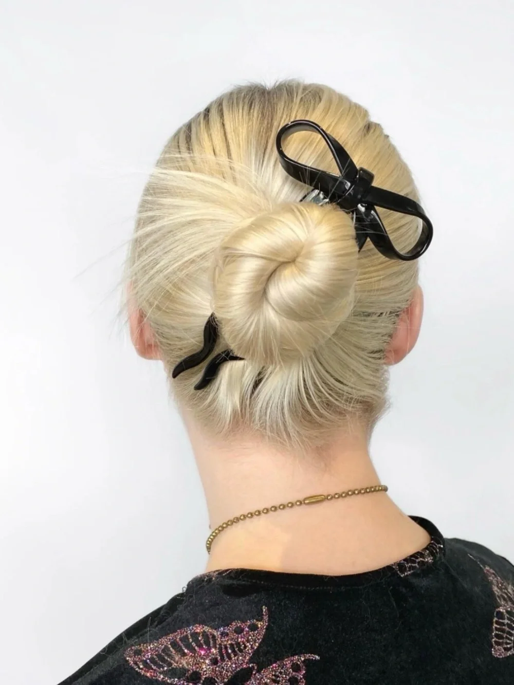 Anthropologie Chunks Black Bow Hair Pin for Women